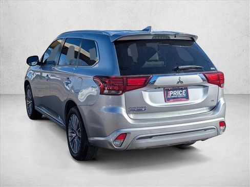 Used 2022 Mitsubishi Outlander SEL image 8