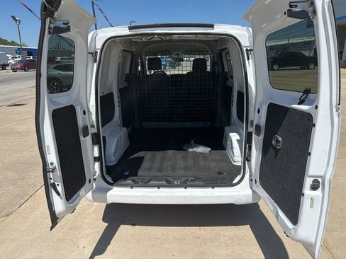 Used 2015 Chevrolet City Express LS w/ Appearance Package image 29