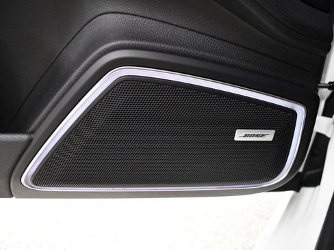 Used 2021 Porsche Panamera RWD image 23
