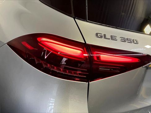New 2026 Mercedes-Benz GLE 350 4MATIC image 5