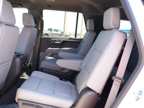New 2026 Chevrolet Tahoe LT w/ Comfort Package AWD/4WD image 18