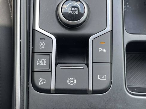 Used 2025 Kia Sorento EX w/ Panoramic Sunroof Package FWD image 43