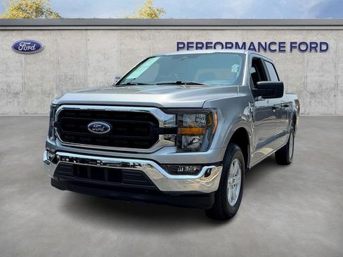 Used 2023 Ford F150 XLT image 2