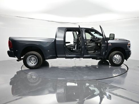 New 2026 RAM 3500 Laramie w/ Max Tow Package image 61
