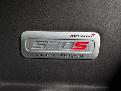 Used 2017 McLaren 570S Coupe RWD image 64