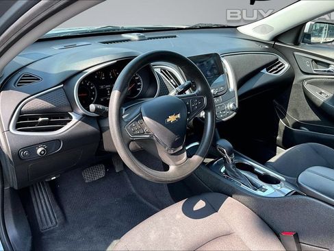 Used 2023 Chevrolet Malibu LT FWD image 14