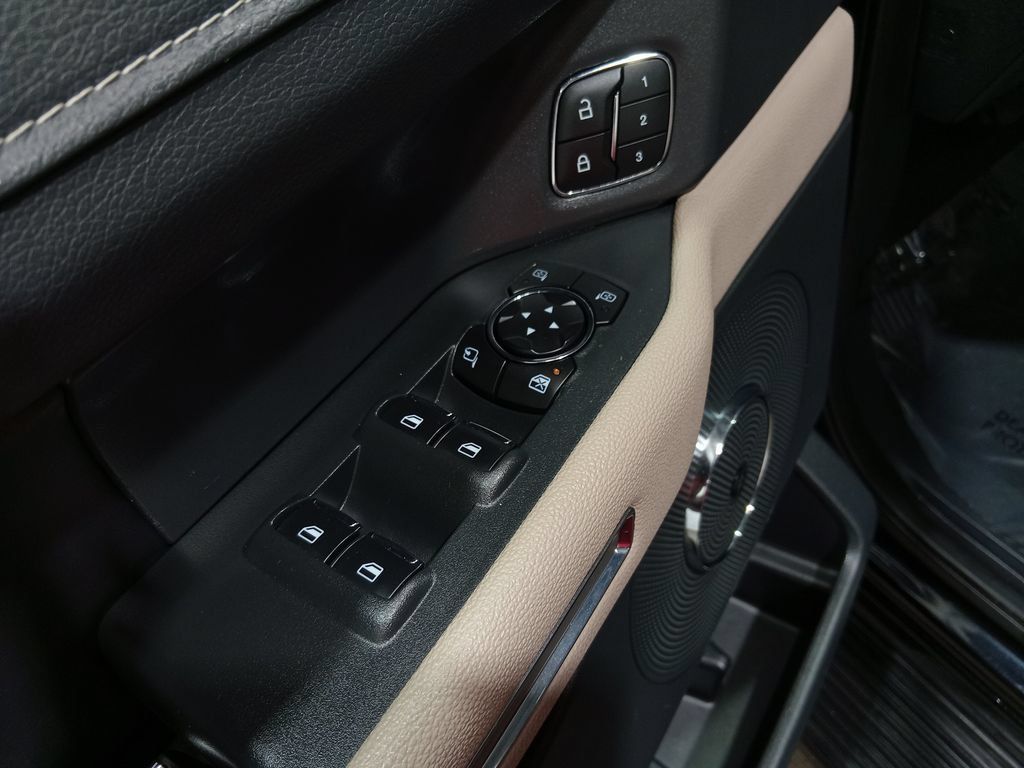 Certified 2024 Ford Expedition Max Limited RWD image 19