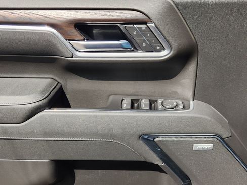 New 2026 GMC Sierra 1500 SLT w/ SLT Convenience Package AWD/4WD image 28