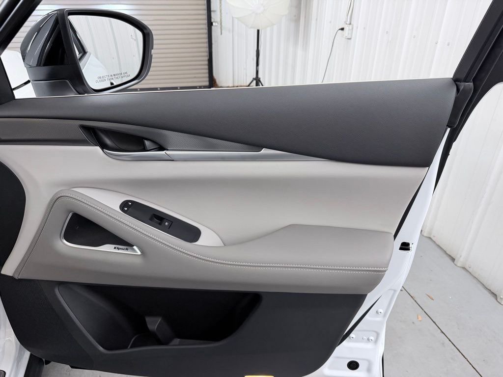 Certified 2027 INFINITI QX60 Luxe w/ Cargo Package FWD image 45