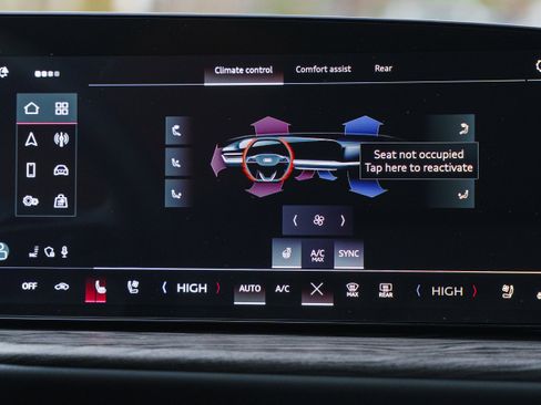 Certified 2025 Audi Q5 Premium Plus image 11