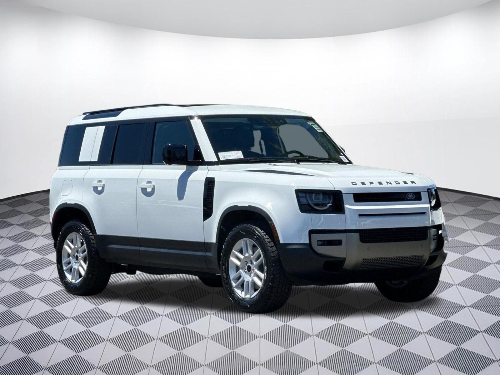 New 2026 Land Rover Defender 110 S AWD/4WD image 5