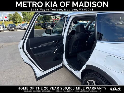 Used 2023 Kia Telluride SX Prestige AWD/4WD image 33