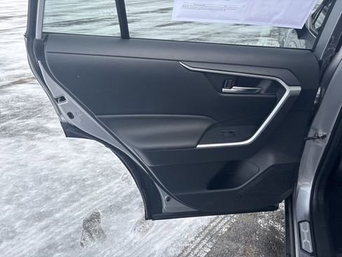 Certified 2023 Toyota RAV4 XLE w/ Convenience Package image 18