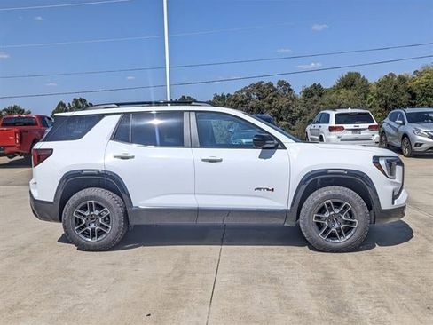 New 2026 GMC Terrain AT4 w/ Technology Package II AWD/4WD image 6
