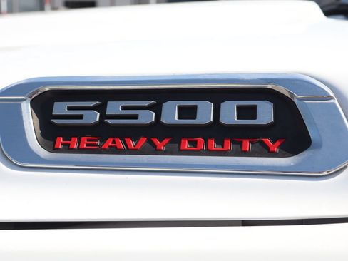 Used 2020 RAM 5500 Tradesman RWD image 41