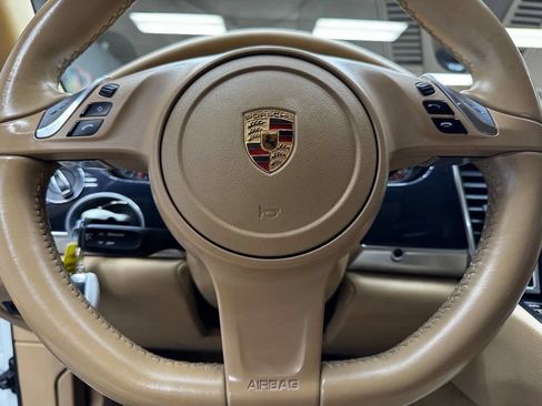 Used 2015 Porsche Panamera 4 AWD/4WD image 23