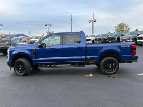 New 2026 Ford F250 Lariat w/ Black Appearance Package image 10