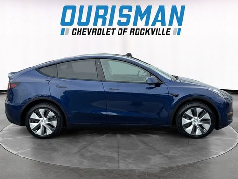Used 2023 Tesla Model Y Long Range AWD/4WD image 7