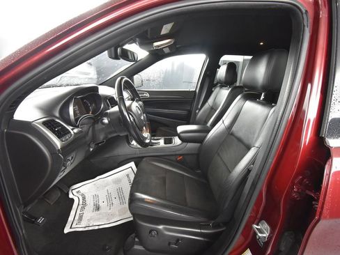 Used 2022 Jeep Grand Cherokee Laredo X image 15