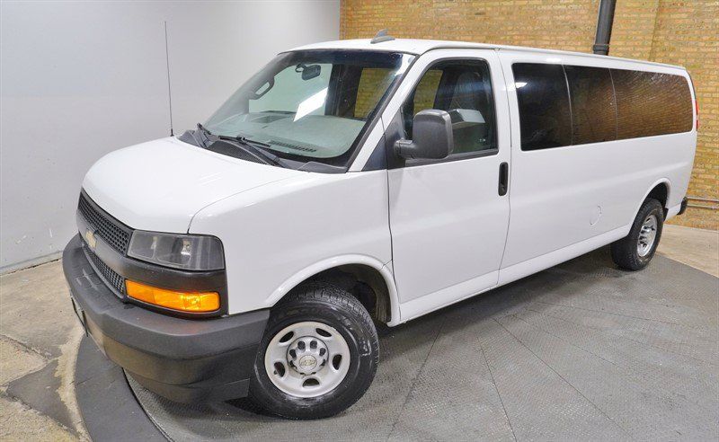 Used 2020 Chevrolet Express 3500 LS RWD image 2