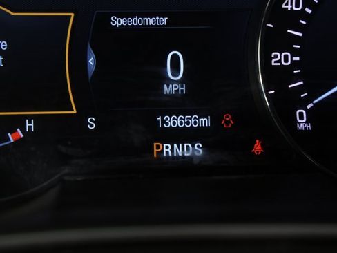 Used 2017 Lincoln MKX Reserve image 9