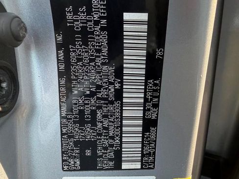Used 2013 Toyota Sienna LE FWD image 34