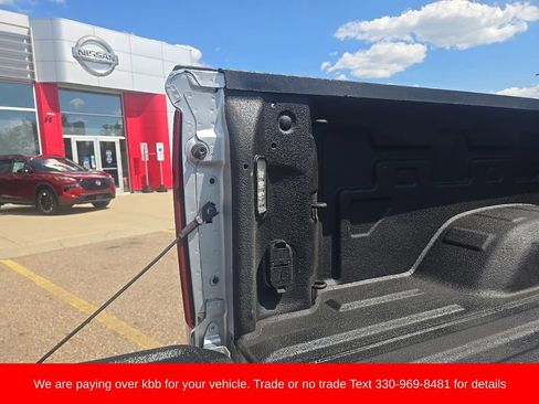 Used 2021 Chevrolet Silverado 2500 LT w/ Convenience Package AWD/4WD image 39