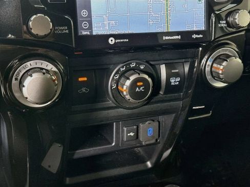 Certified 2023 Toyota 4Runner TRD Off-Road Premium w/ Moonroof Package AWD/4WD image 18