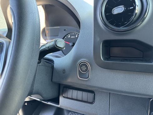 Used 2023 Mercedes-Benz Sprinter 3500 image 20