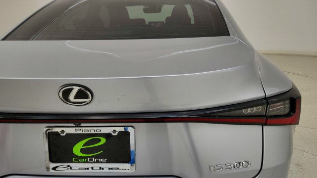 Used 2023 Lexus IS 300 w/ Premium Package RWD image 26