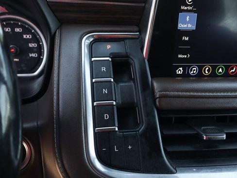 Used 2021 Chevrolet Suburban High Country w/ Premium Package image 38