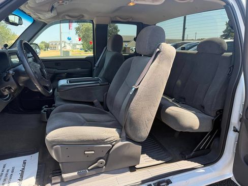 Used 2005 Chevrolet Silverado 1500 LS RWD image 5