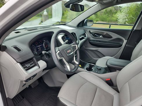 Certified 2022 GMC Terrain SLT image 14