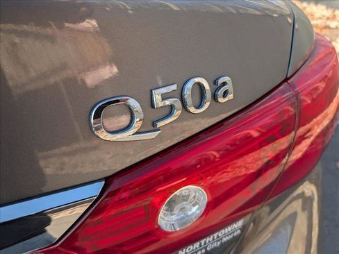 Used 2014 INFINITI Q50 2.0t w/ Moonroof Package image 20