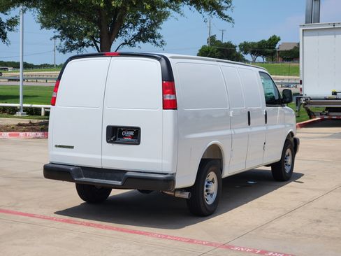 New 2025 Chevrolet Express 2500 w/ Driver Convenience Package image 13
