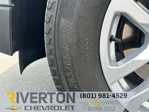Certified 2024 Chevrolet Tahoe LS AWD/4WD image 33