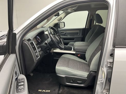 Used 2018 RAM 1500 Big Horn image 3