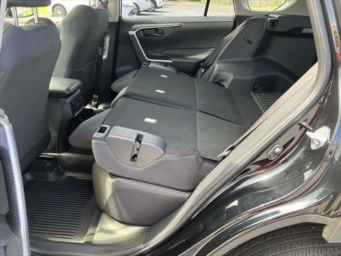 Certified 2025 Toyota RAV4 LE FWD image 23