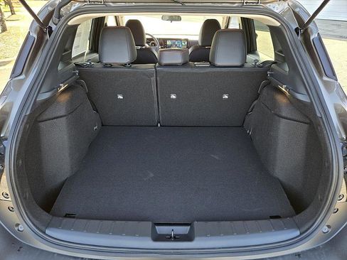 New 2026 Nissan Kicks SR w/ Cold Weather Package image 10