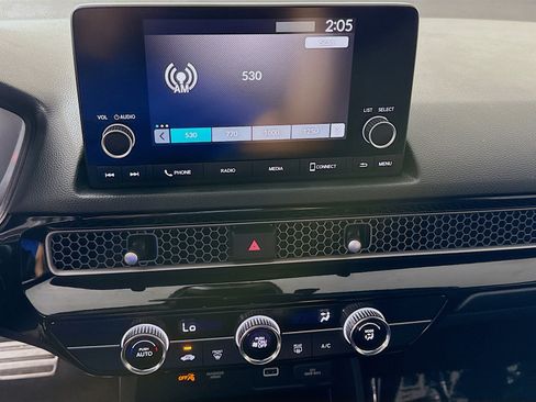 Used 2022 Honda Civic Sport image 18