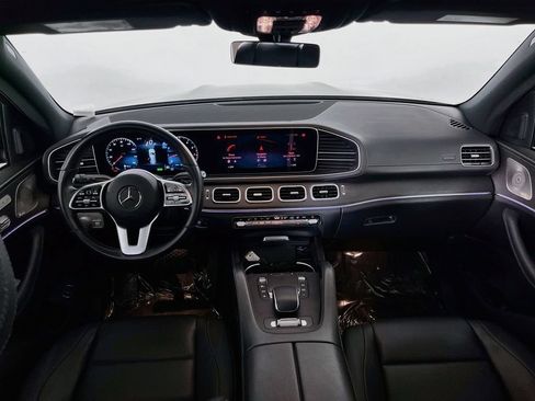 Used 2022 Mercedes-Benz GLS 450 4MATIC image 12