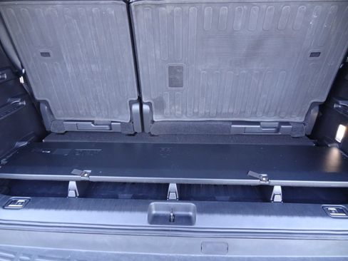 Used 2024 Toyota Sequoia Platinum AWD/4WD image 13