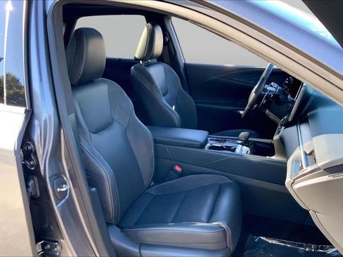 Certified 2026 Lexus RX 450h AWD w/ Convenience Package image 9