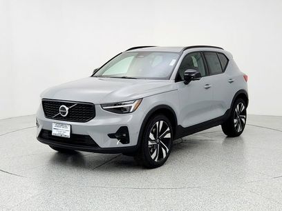 New 2026 Volvo XC40 B5 Ultra w/ Climate Package