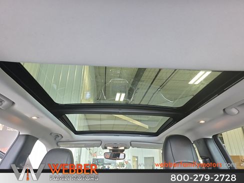 Used 2023 Jeep Cherokee Altitude Lux w/ Lux Elite Package AWD/4WD image 5