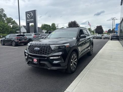 Used 2022 Ford Explorer ST-Line w/ Class IV Trailer Tow Package AWD/4WD image 7