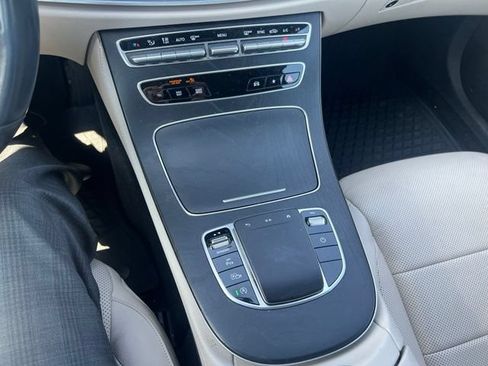 Used 2023 Mercedes-Benz E 350 4MATIC Sedan image 15