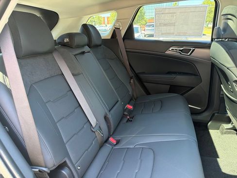 New 2026 Kia Sportage SX Prestige AWD/4WD image 13