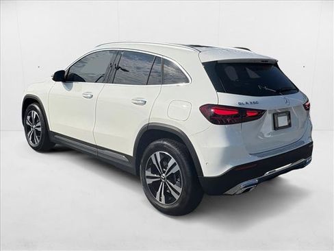 New 2026 Mercedes-Benz GLA 250 image 2