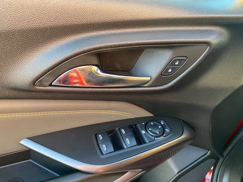 Used 2024 Chevrolet Trax ACTIV w/ Sunroof Package image 17